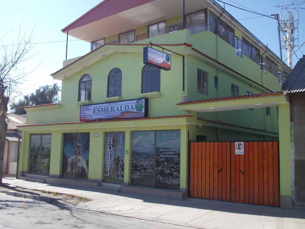 Hotel Esmeralda Валенар Екстериор снимка