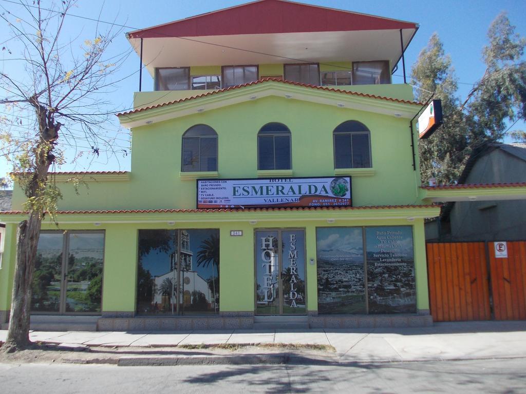 Hotel Esmeralda Валенар Екстериор снимка
