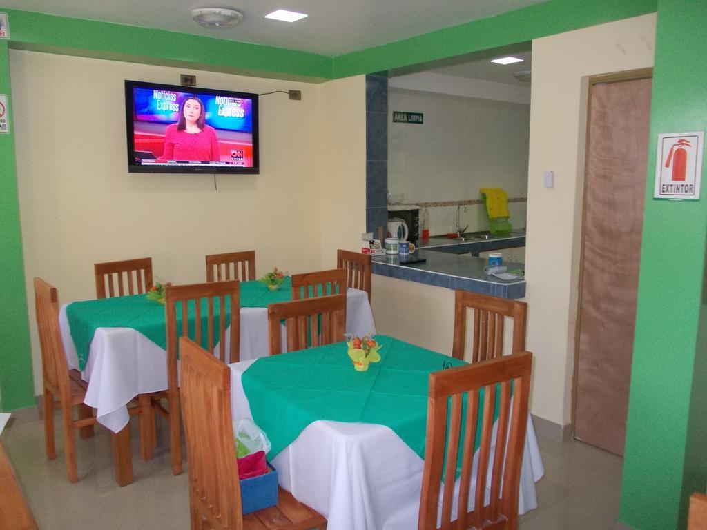 Hotel Esmeralda Валенар Екстериор снимка